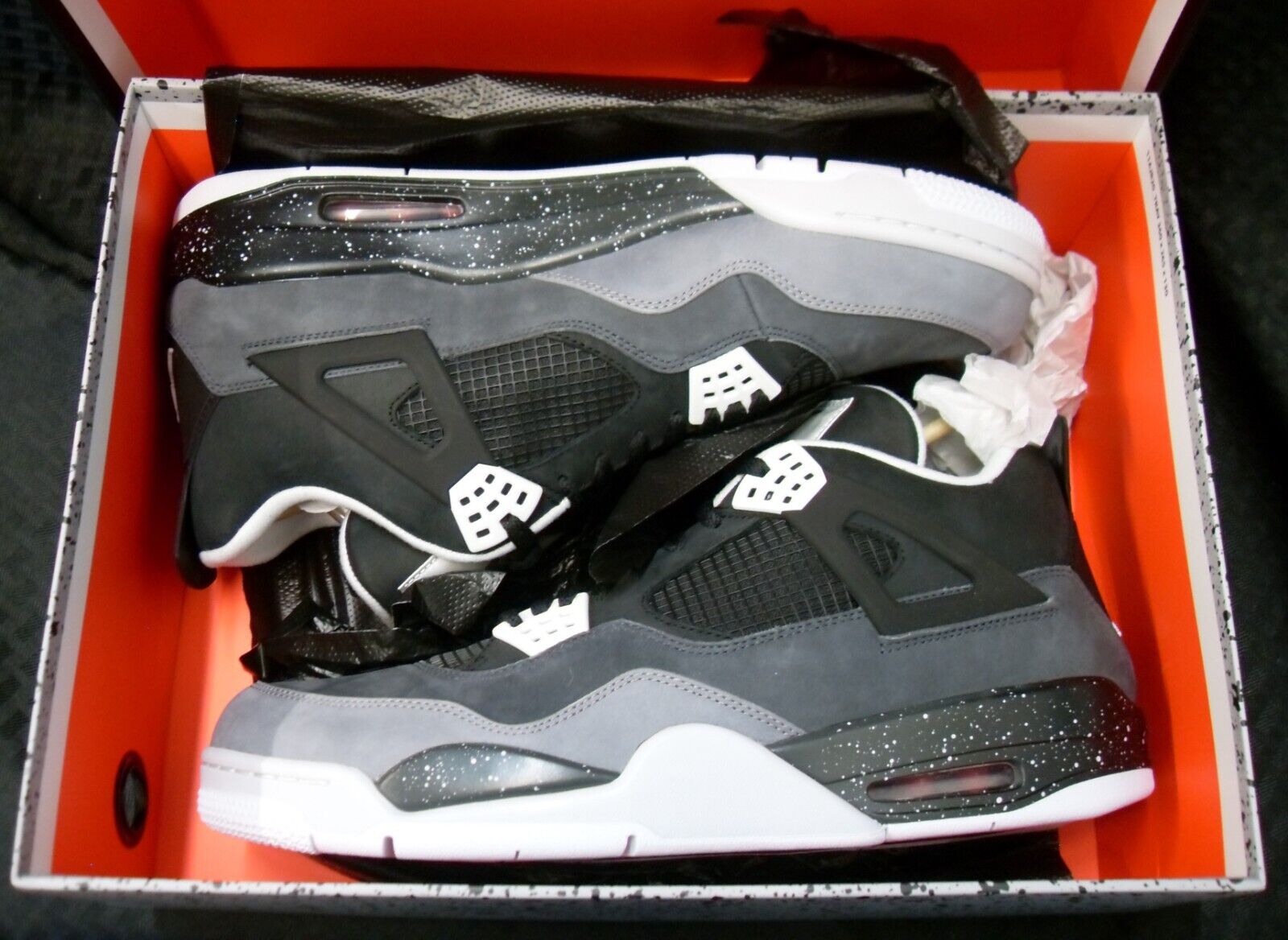 Air Jordan 4 Retro ‘Fear’ photo review